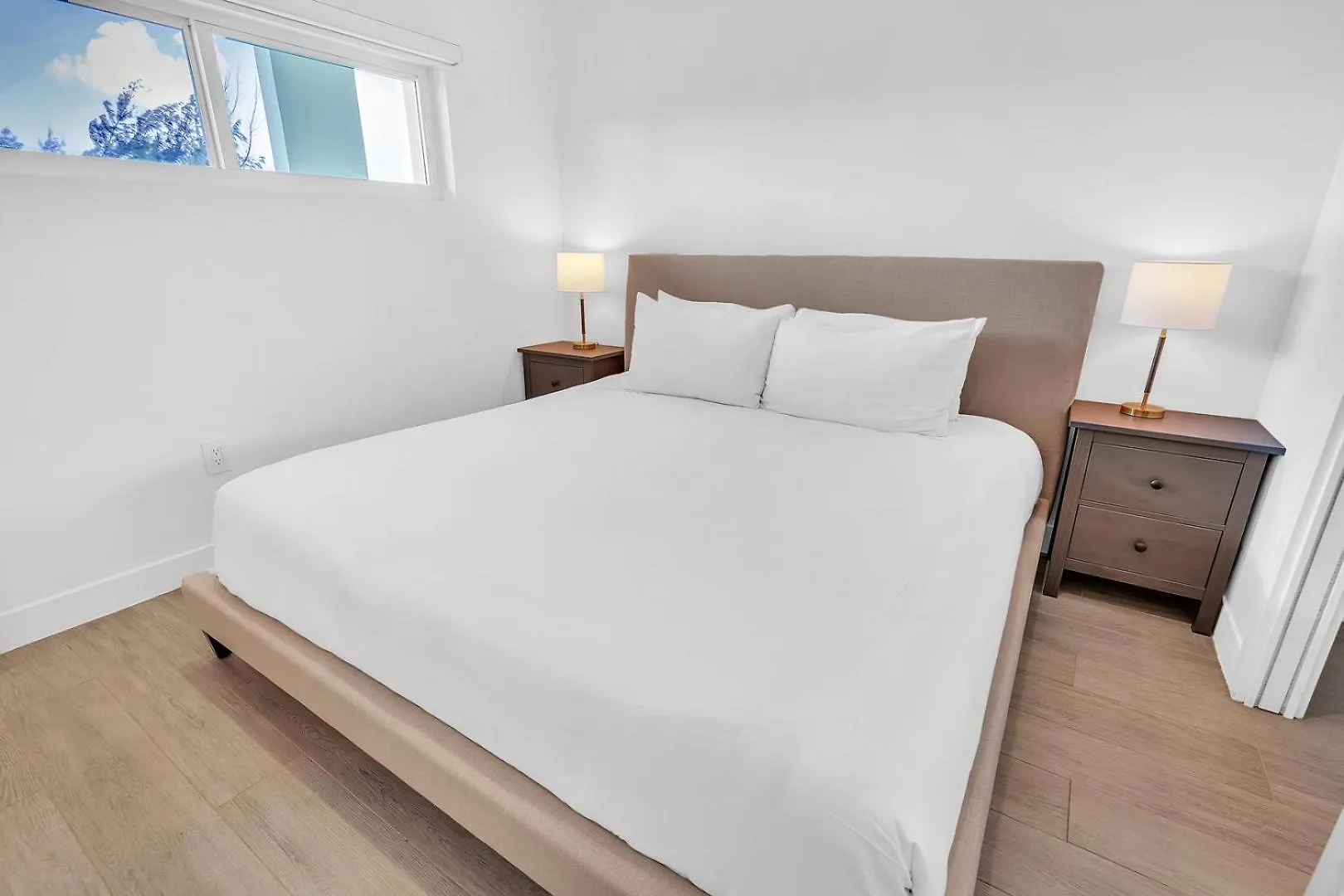 Appartamento Modern 1Br Condo, 2 Min Walk To Prime Seven Mile Beach, The Grove Unit 33 West Bay